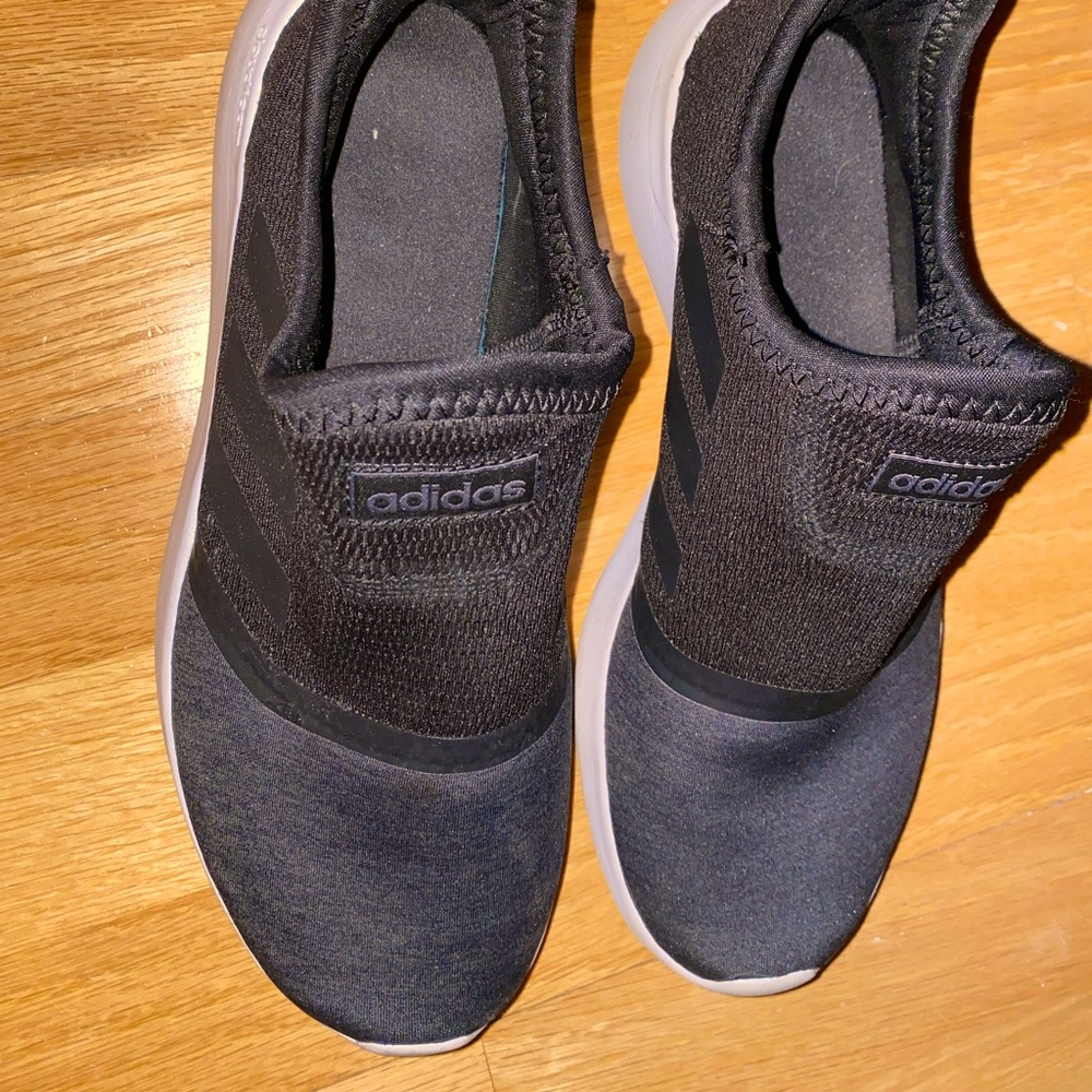 Adidas slid ons Size 7.5 W